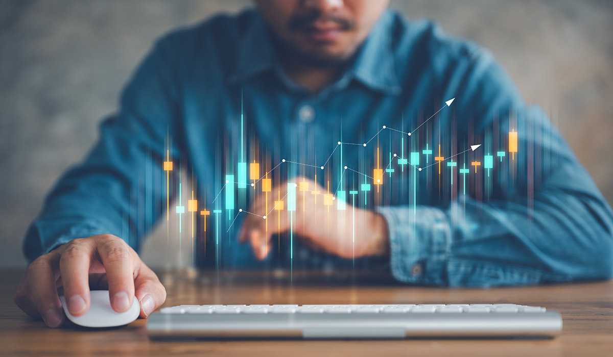 Finanzdienstleister senkt Kosten und verbessert den ROAS für digitales Prospecting