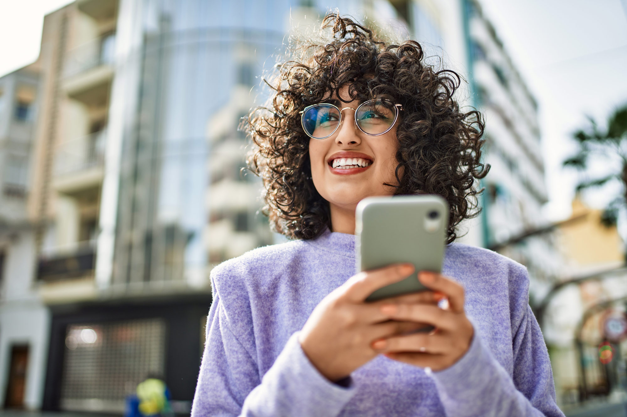 Acxiom und HAWK kooperieren für zuverlässige Zielgruppenanalysen in der Omnichannel-Werbung  